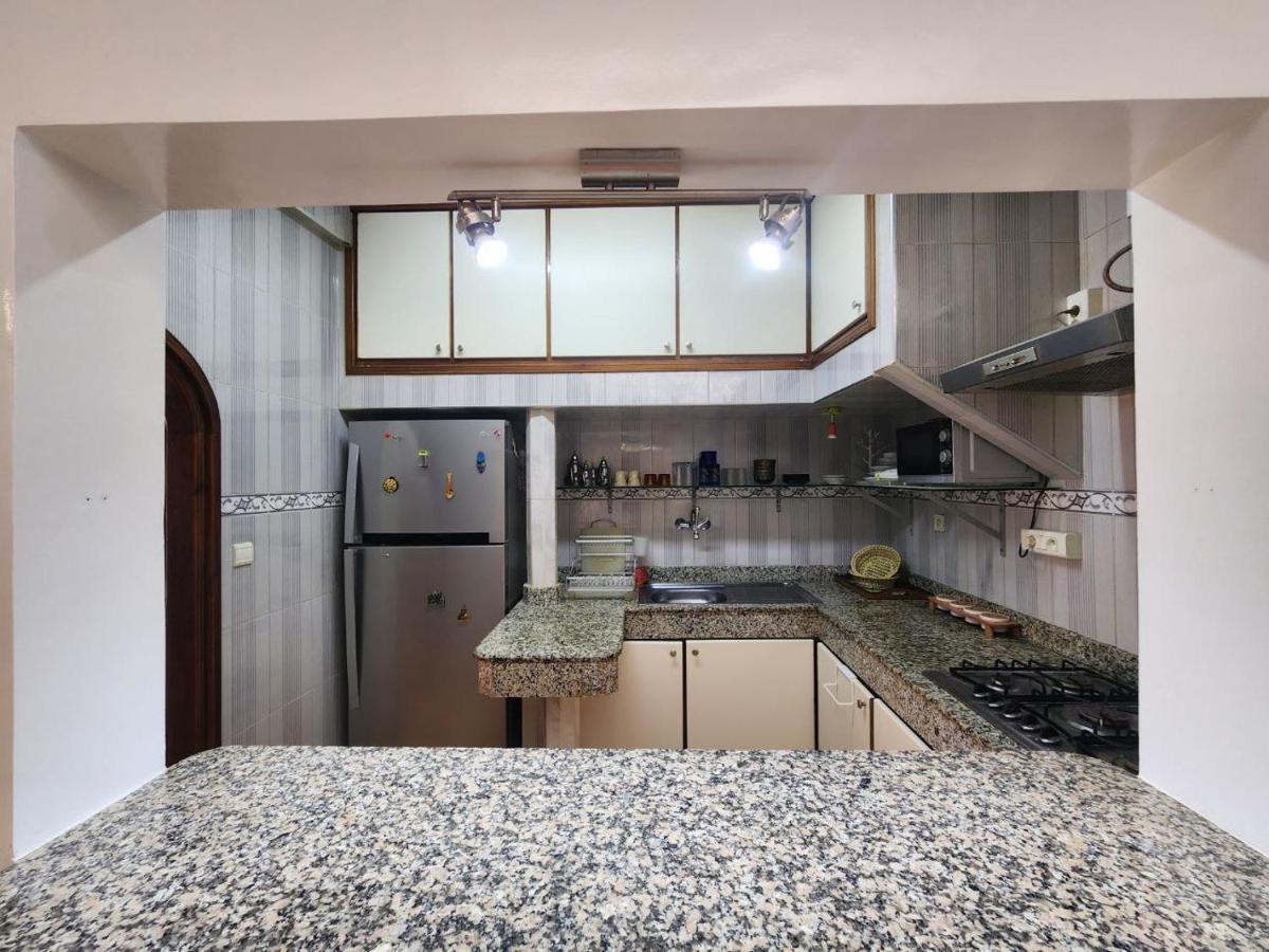 Alma Surf House Bed & Breakfast Agadir Bagian luar foto