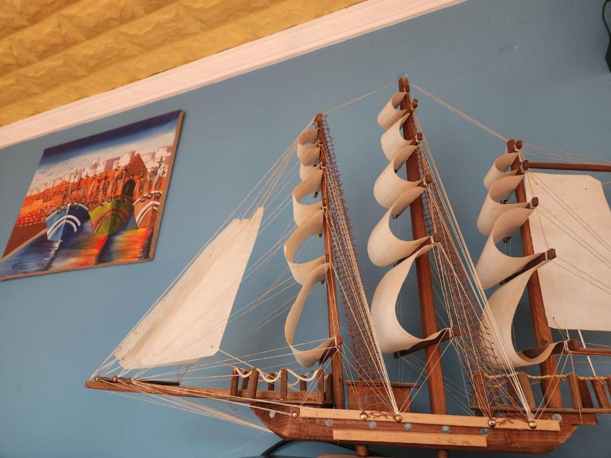 Alma Surf House Bed & Breakfast Agadir Bagian luar foto